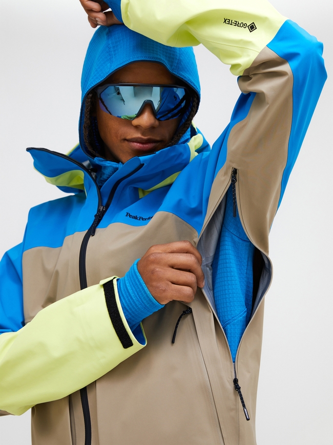 Vislight GORE-TEX C-Knit™ 3L Shell Jacket Men | Peak Performance