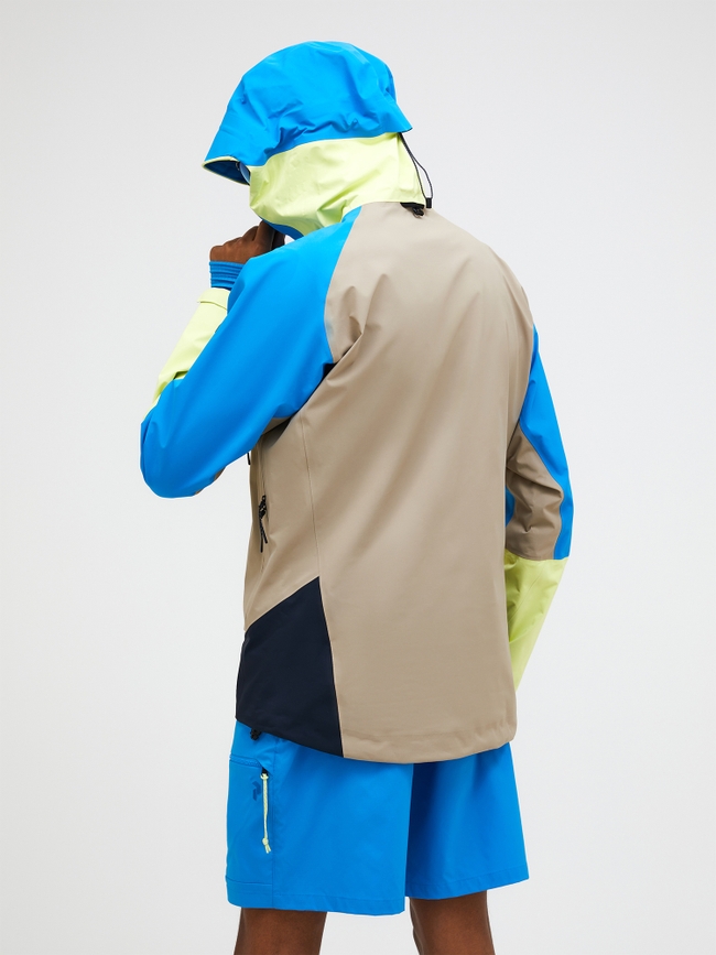 Vislight GORE-TEX C-Knit™ 3L Shell Jacket Men | Peak Performance