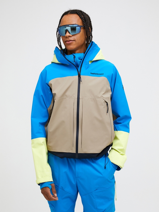 Vislight GORE-TEX C-Knit™ 3L Shell Jacket Men | Peak Performance Vislight GORE-TEX C-Knit™ 3L Shell Jacket Men | Peak Performance