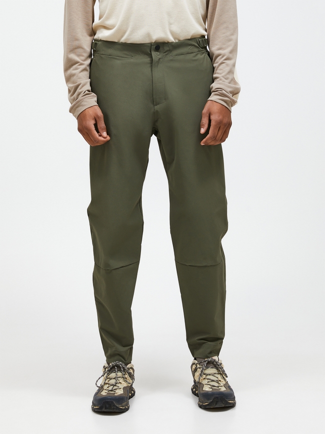 Bottoms - Men | Peak Performance